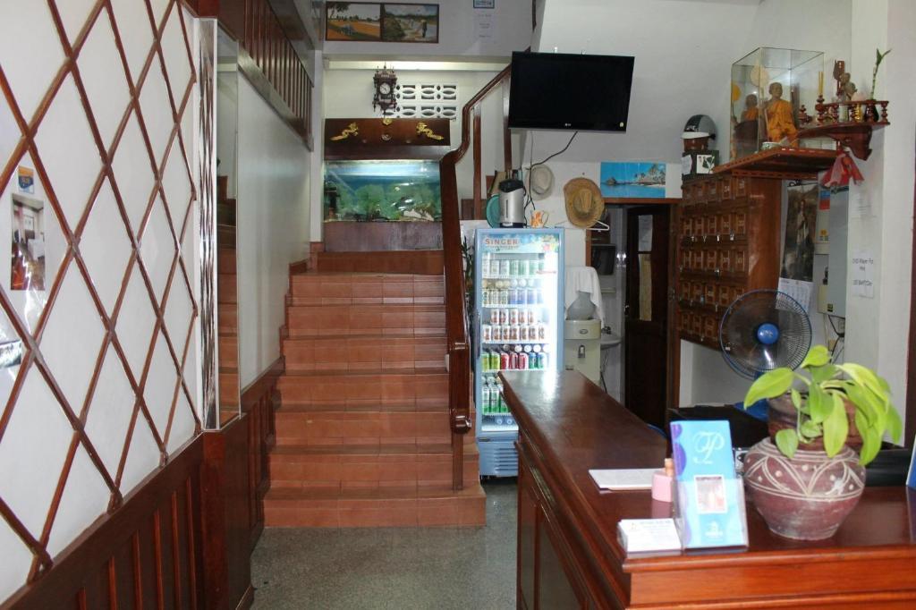 Centre Point Patong Hotell Eksteriør bilde