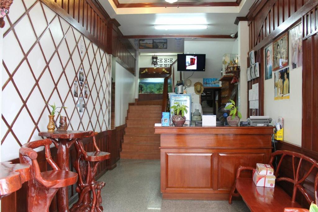 Centre Point Patong Hotell Eksteriør bilde