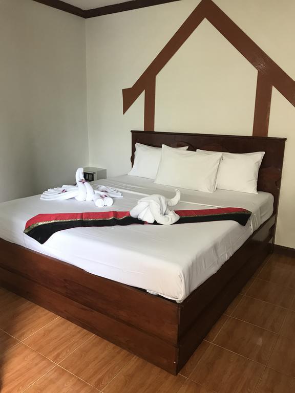 Centre Point Patong Hotell Eksteriør bilde