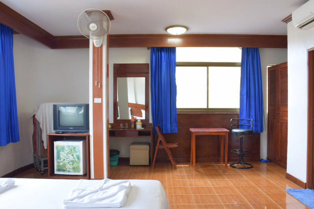 Centre Point Patong Hotell Eksteriør bilde